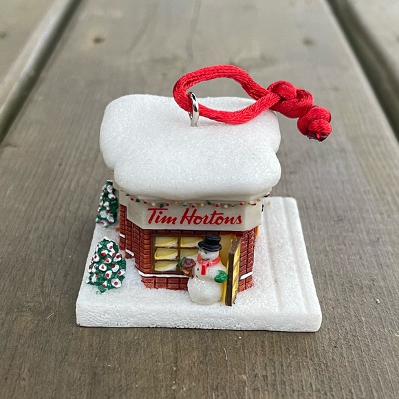 Tim Hortons 2012 Cafe & Bake Store Annual Christmas Tree Ornament - Picture 2 of 8